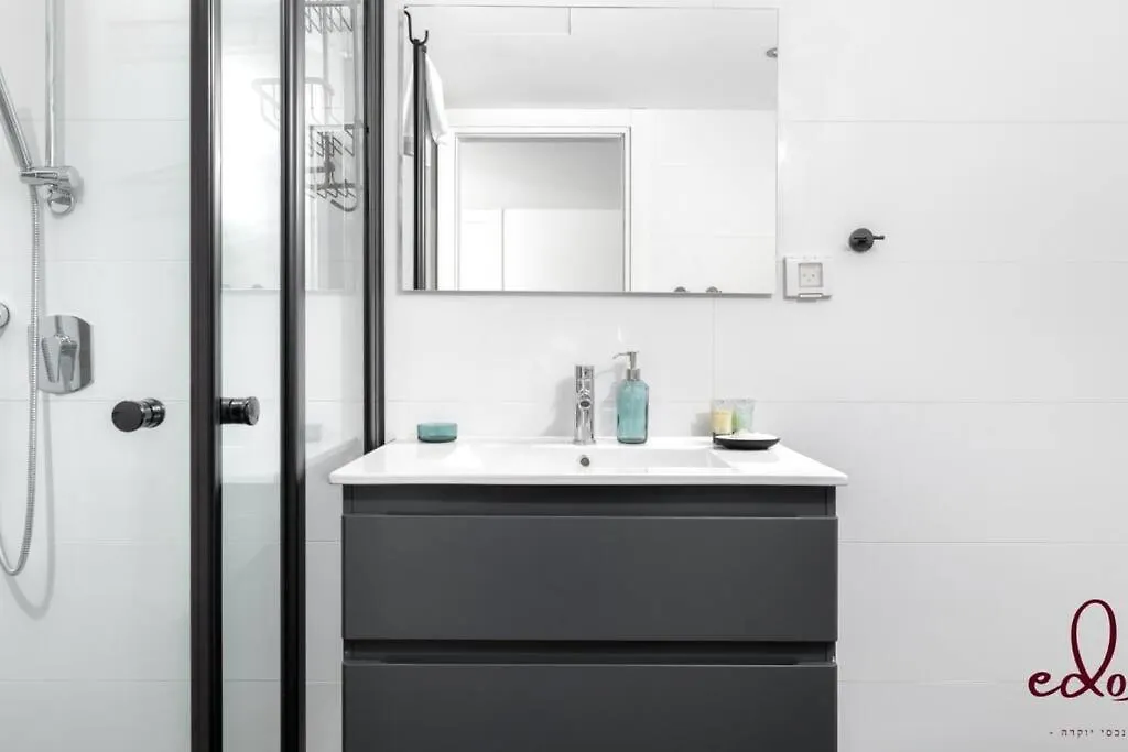 דירה משפחתית מרווחת 50 מטר מהים - By Edom Apartment Eilat Israel