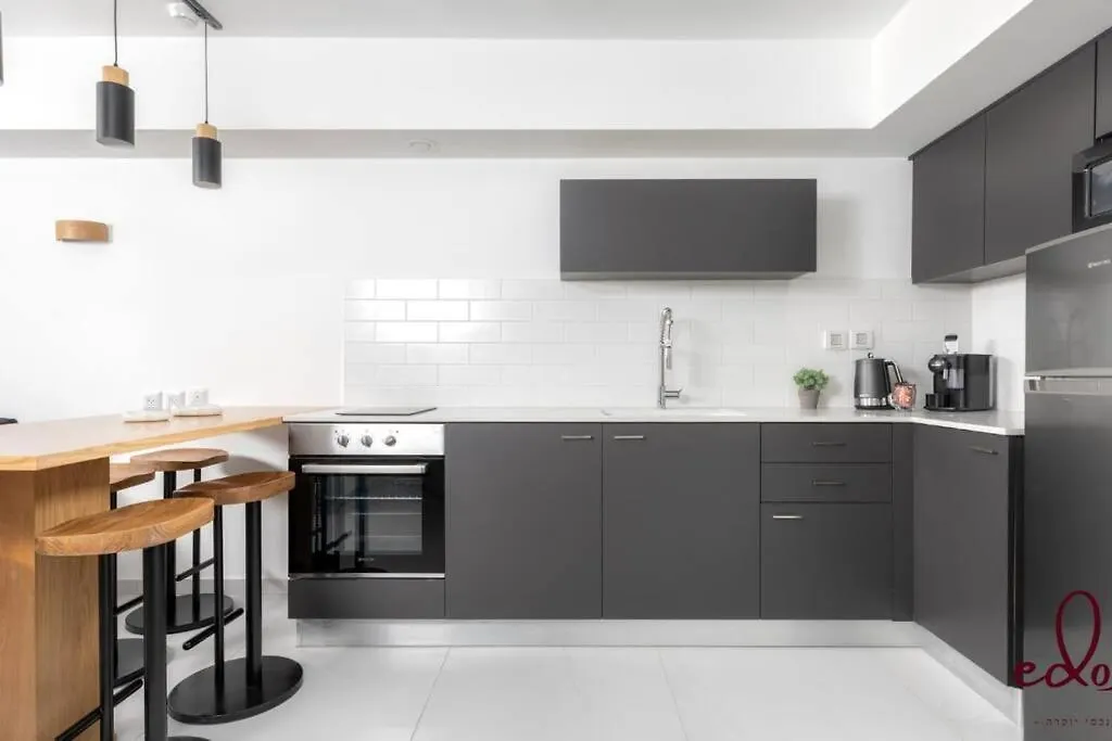 דירה משפחתית מרווחת 50 מטר מהים - By Edom Apartment Eilat